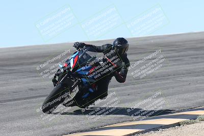 media/Oct-13-2025-Moto Forza (Mon) [[a66d839500]]/4-C Group/Session 2 (Bowl)/